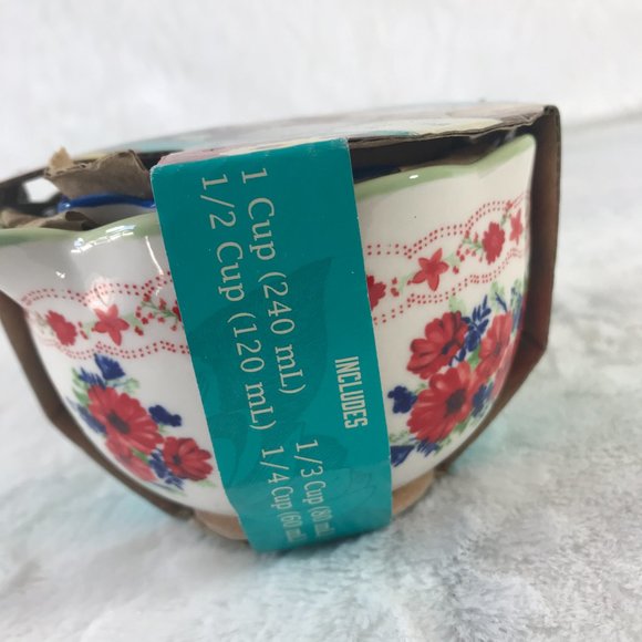 The Pioneer Woman Classic Charm 4-piece Measuring Bowls New - Picture 7 of 8